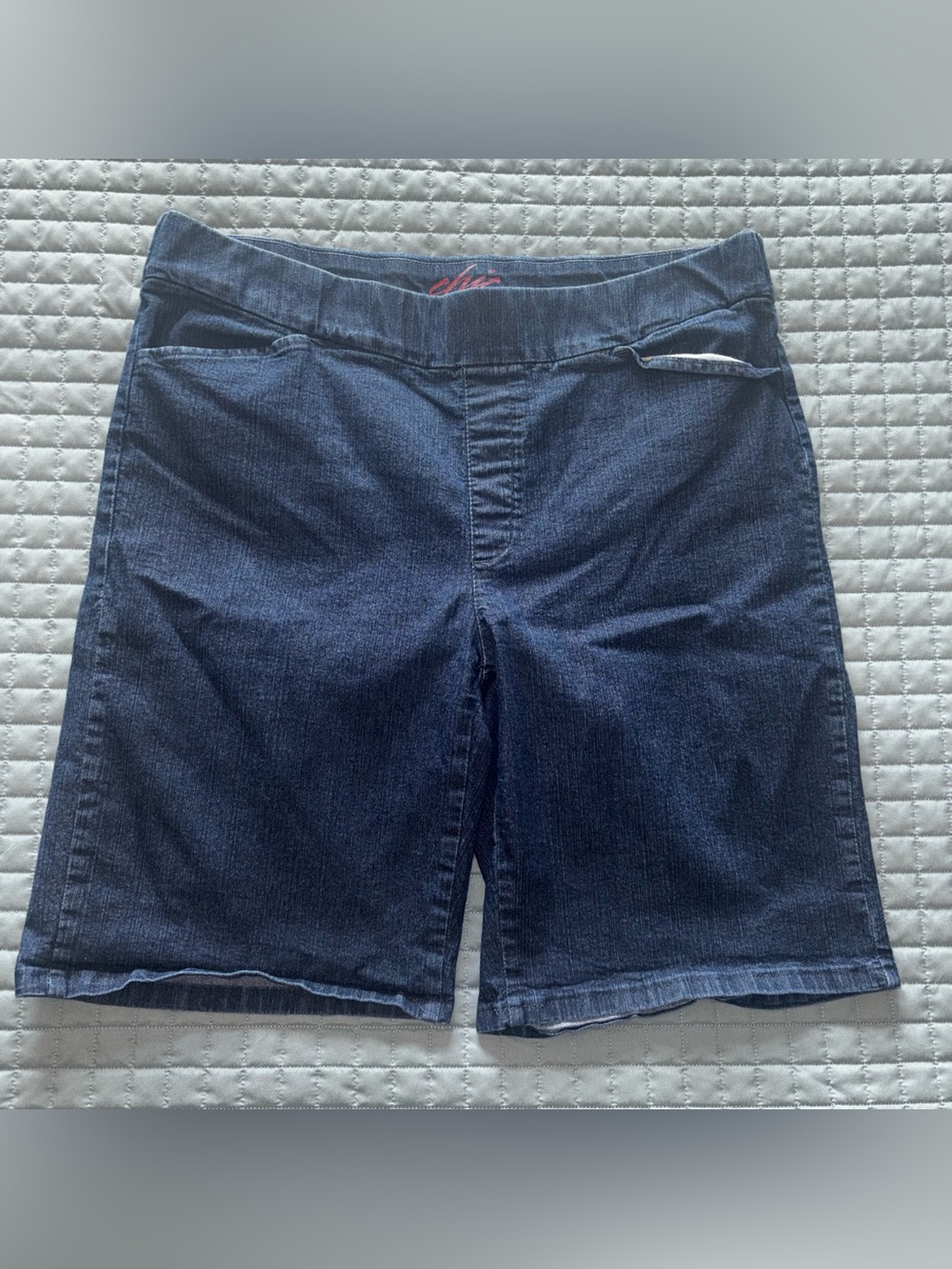 CHIC Womens Shorts Size 16 Denim Blue Jean Stretch Waist Pullon 37x10 - (F0526A)